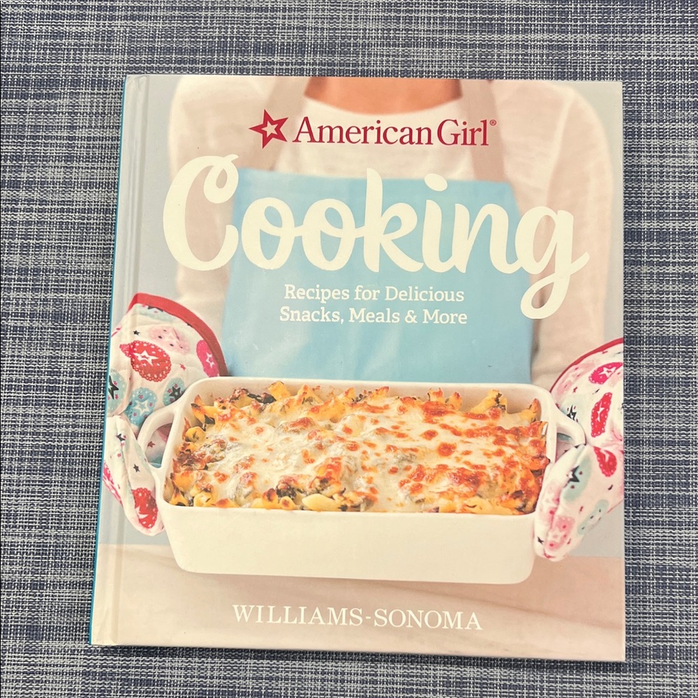 Williams Sonoma American Girl Cooking Book - Blue and White Cover